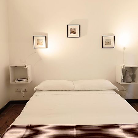 Piccolo Trevi Suites Rome Buitenkant foto