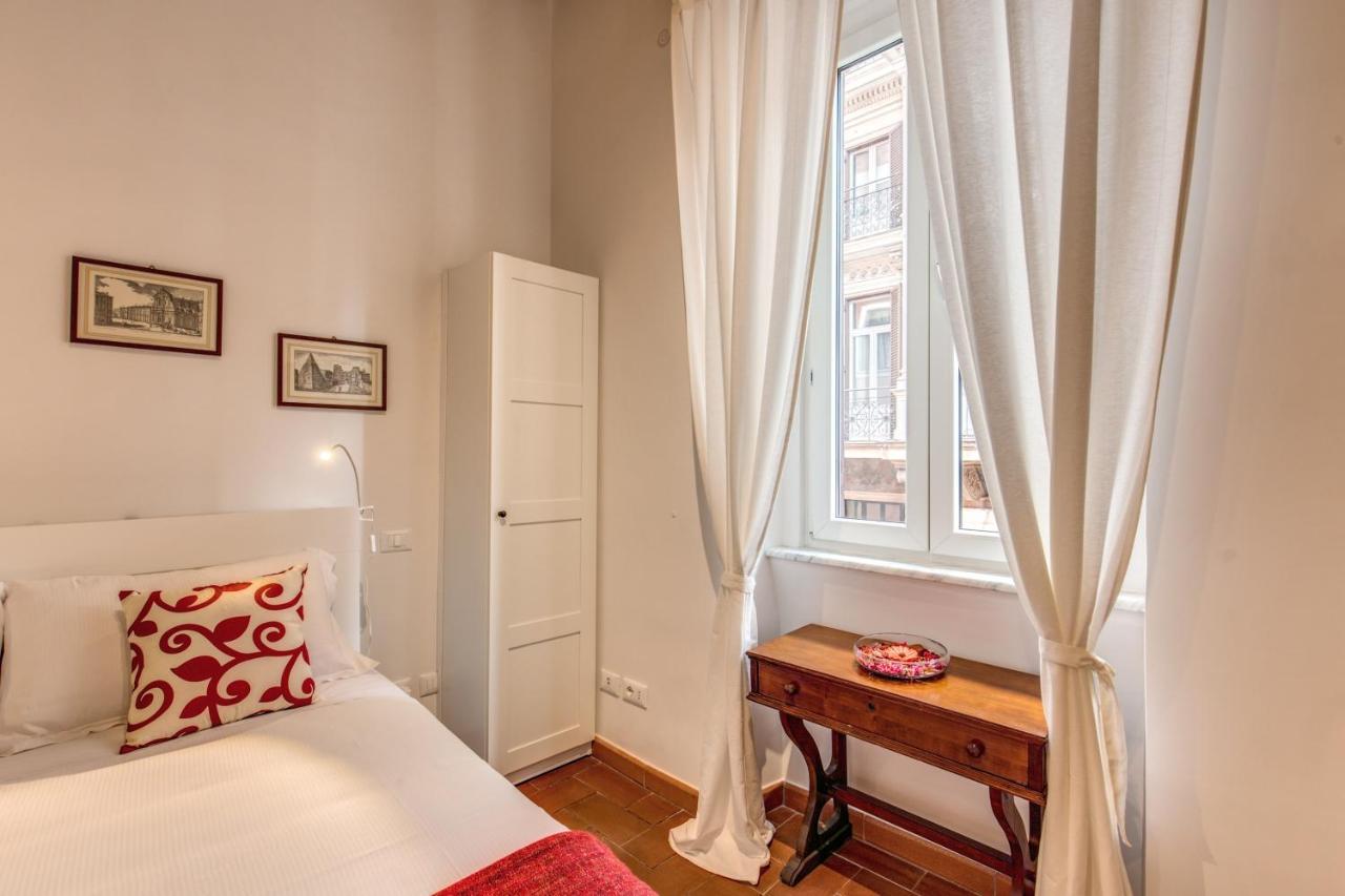 Piccolo Trevi Suites Rome Buitenkant foto