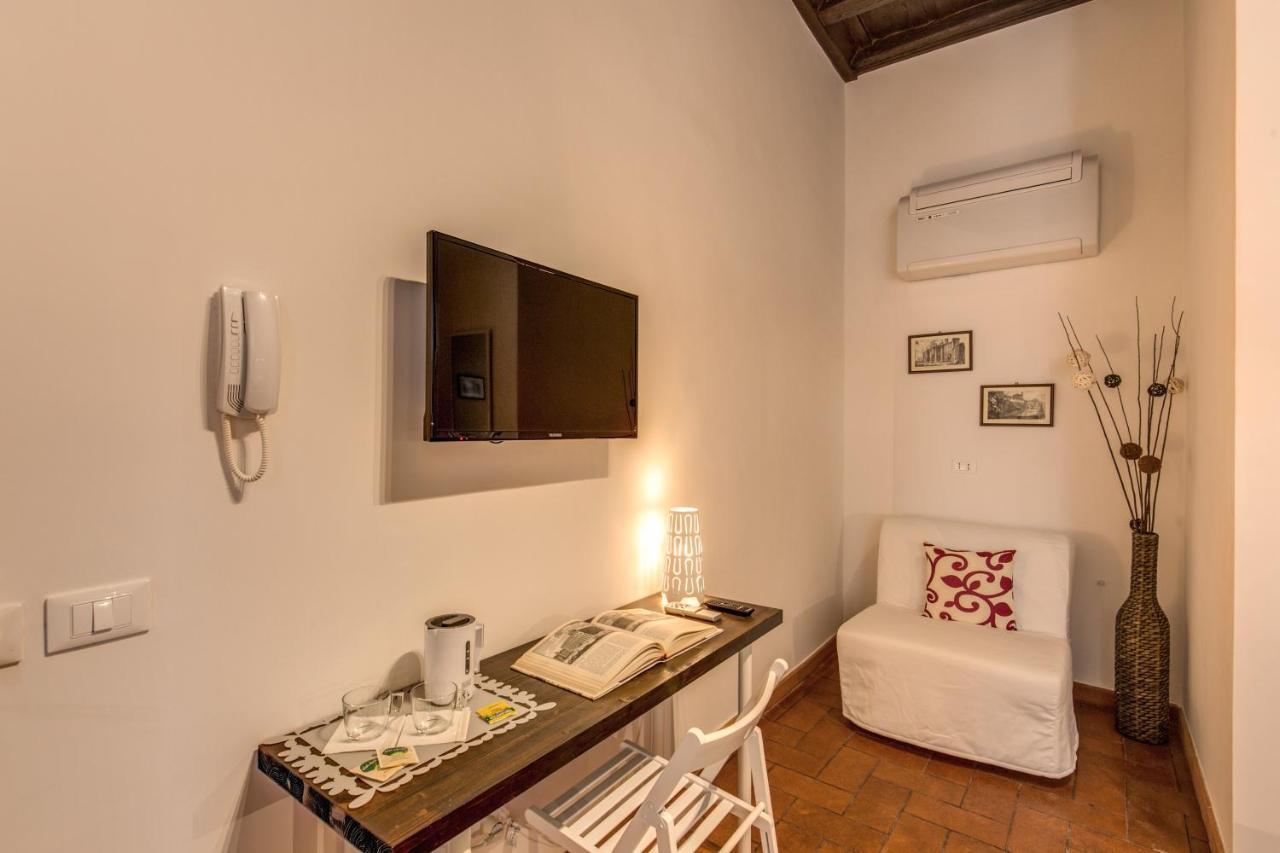 Piccolo Trevi Suites Rome Buitenkant foto