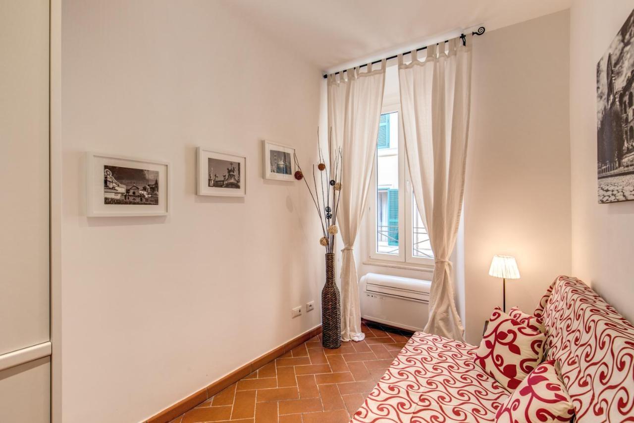 Piccolo Trevi Suites Rome Buitenkant foto