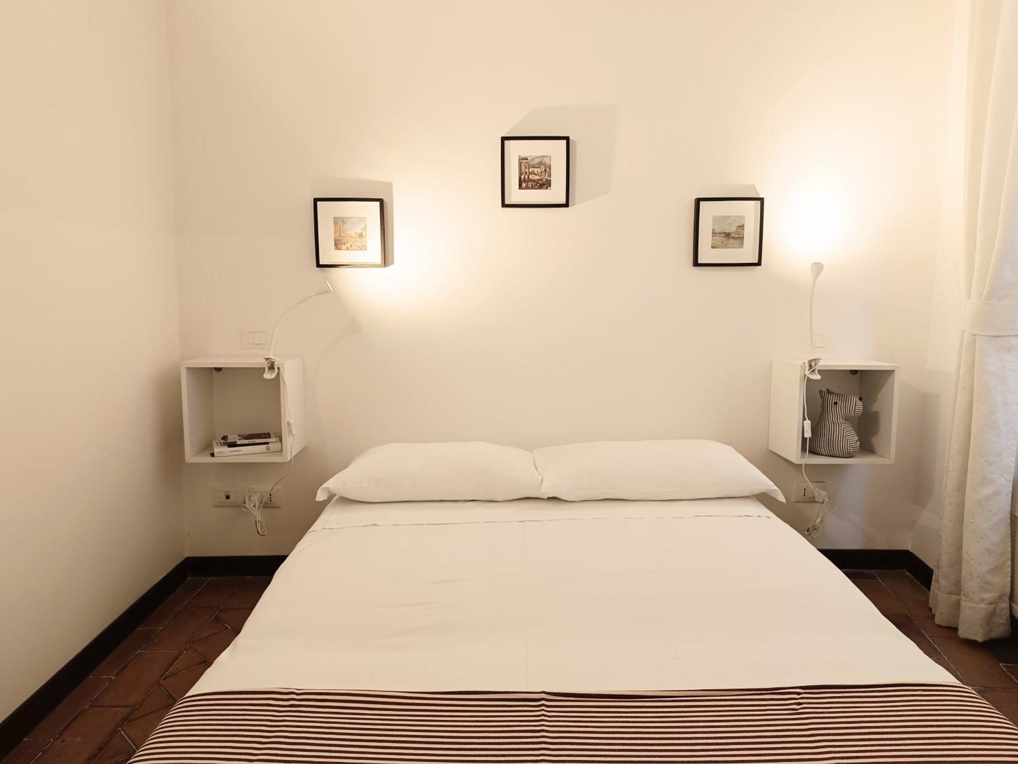 Piccolo Trevi Suites Rome Buitenkant foto
